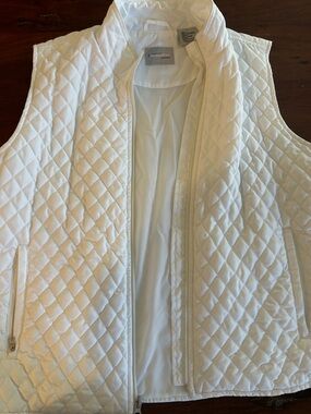 bolle White Quilted Vest